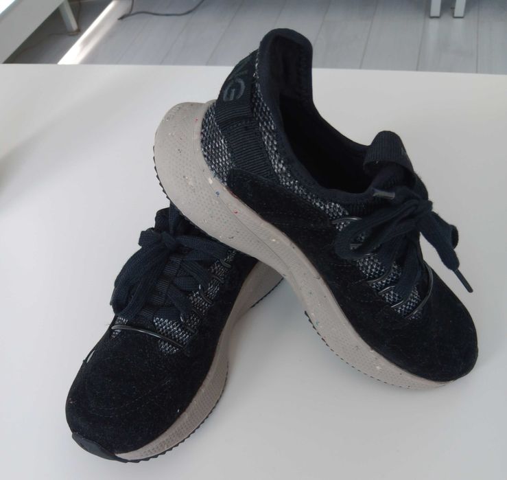 Маратонки за момче Манго номер 32