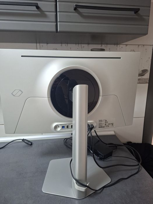 Monitor OLED G6 Samsung 240hz