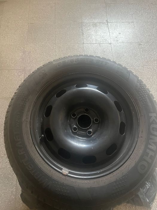 Зимни гуми с джанти 195/65/15