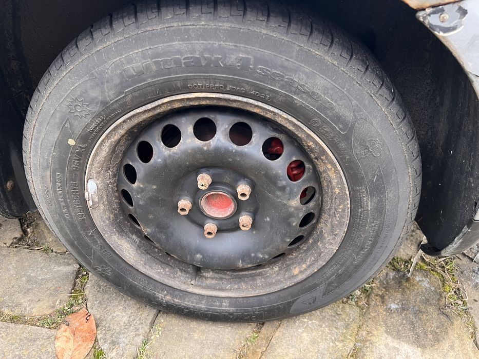 Jante 5•112 cu cauciucuri M+S