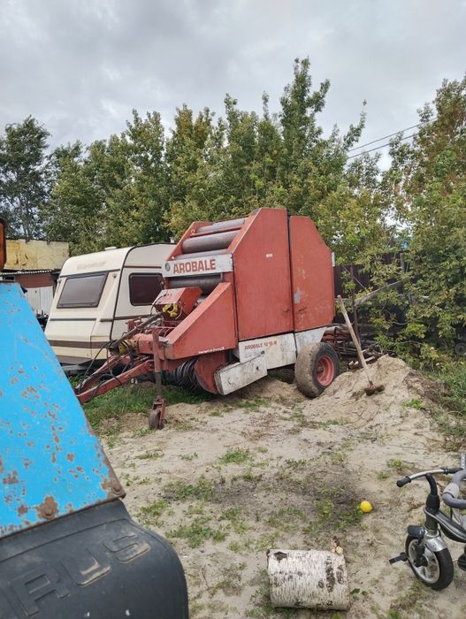 Прес подборщик рулонный