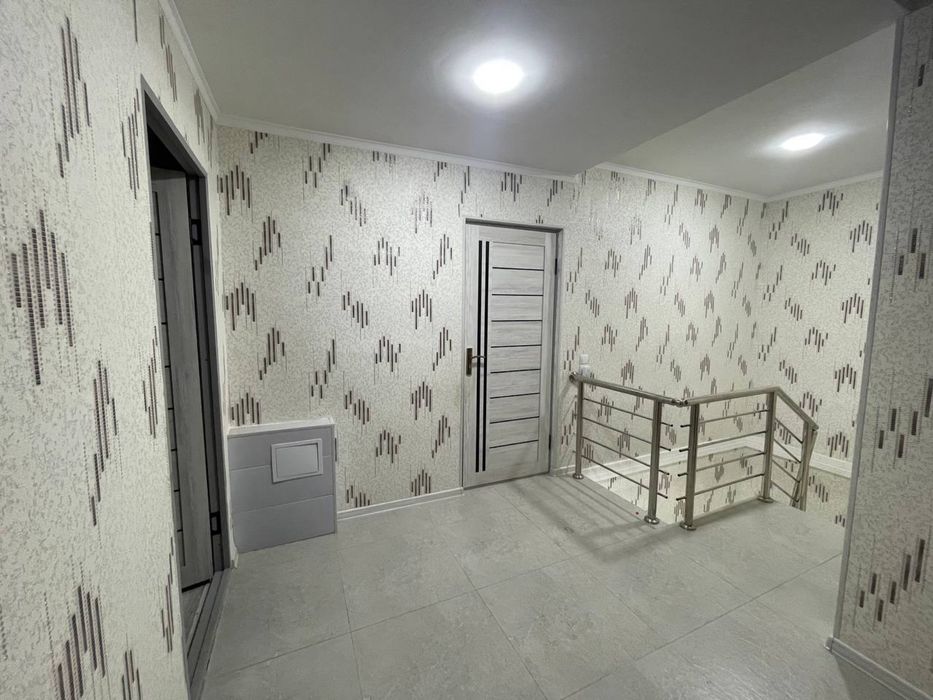 Продается двухэтажный коттедж