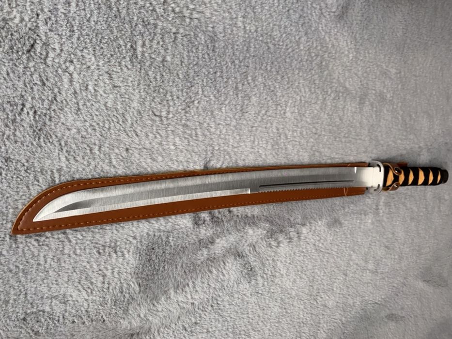 Sabie de vanatoare in teaca de piele cadou, transport rapid , Ninja