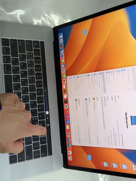 Macbook Pro 2017 16/256гб
