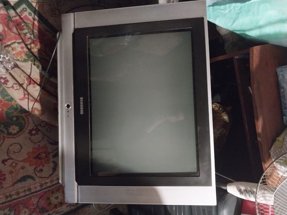 Продам 2 телевизора…
