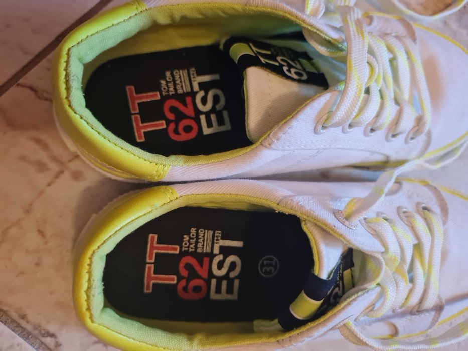 Бели кецове Tom Tailor 31 номер