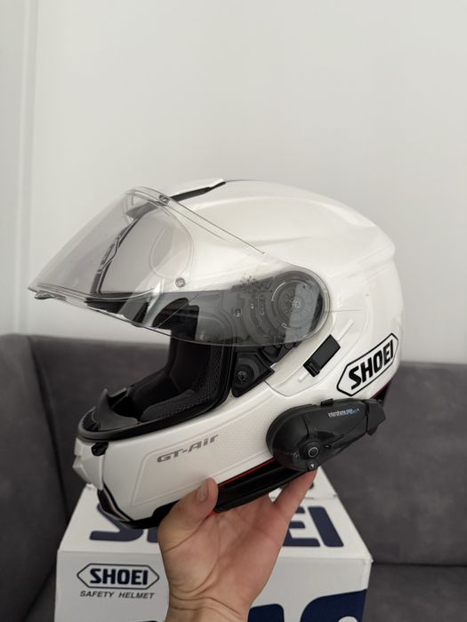 Shoei GT-Air Wanderer + intercom