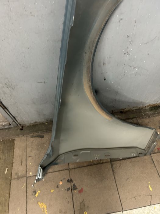 Aripa bmw G60 G61 seria 5 stanga 2024-2025