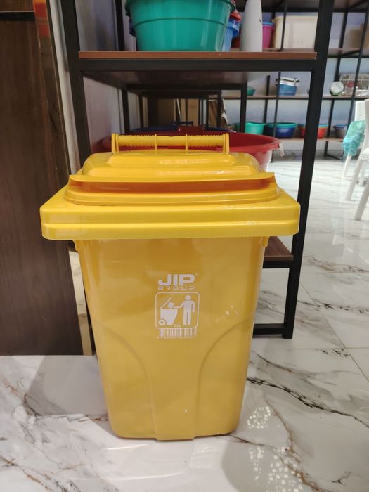 Мусорный урна бак musur yashshik plasmassa