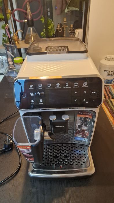 Espressor Automat Philips LatteGo – Full Automat, Stare Foarte Bună