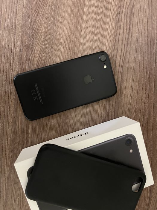 Iphone 7 / 32gb.