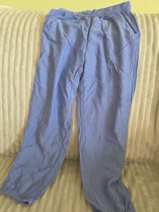 Pantaloni vaporosi HM fete 8 ani