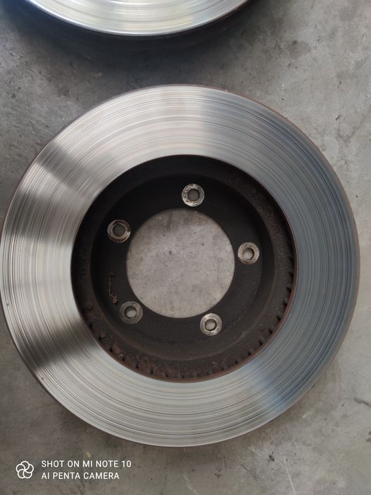 Лексус LX 460 продаются тормозные диски