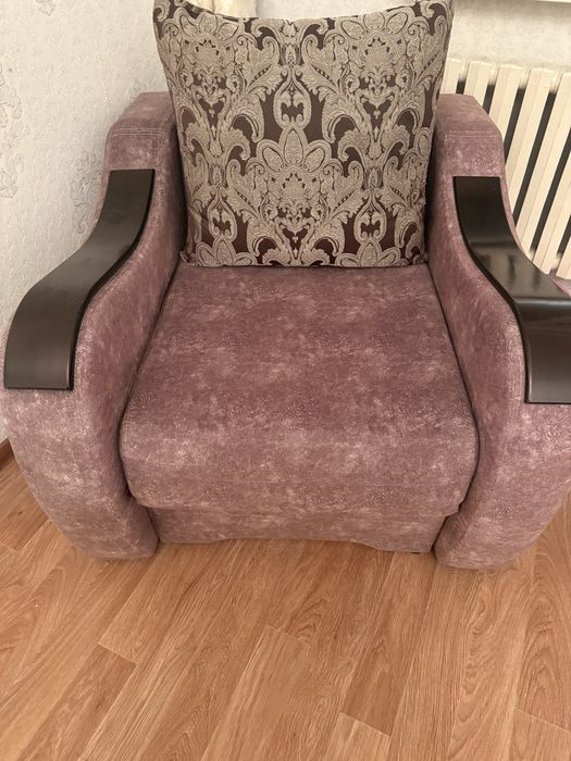 Продам мягкий уголок