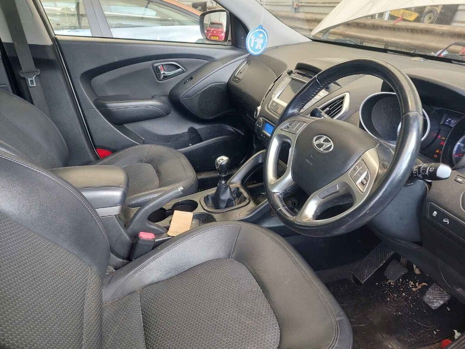 Carcasa filtru motorina Hyundai ix35 (2010->) 2011