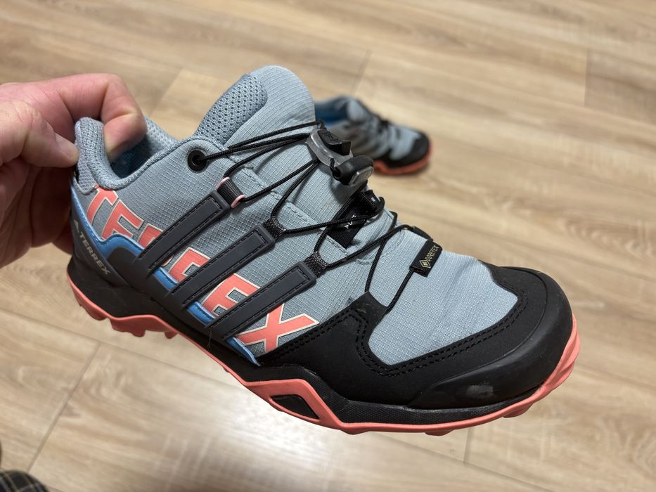 Adidas Terrex нов
