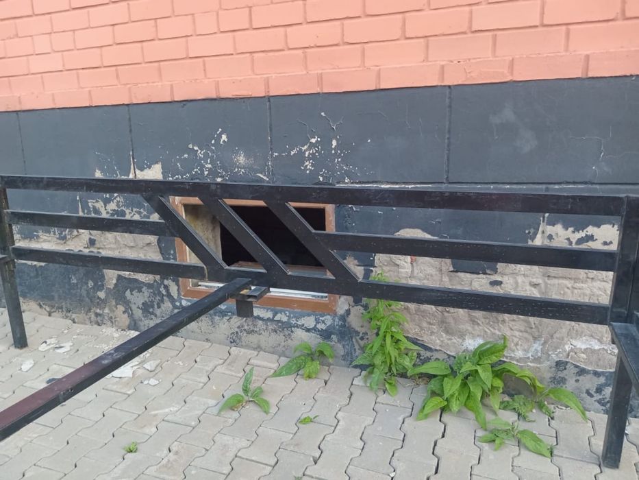 Продам тапчан. 3*4