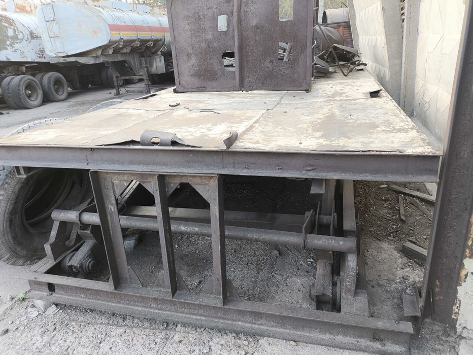 Продам 2 полуприцепа Одаз