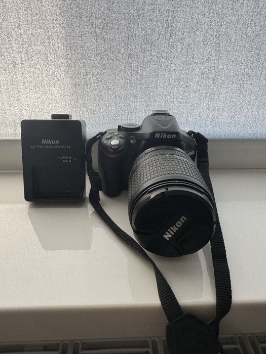 продаю  Nikon D5200 , 18-140mm