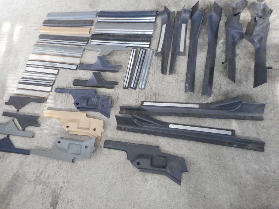 Прагове и лайсни от Мерцедес