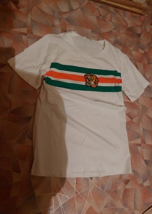 Футболка Gucci с тигром