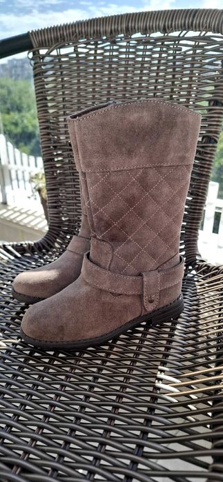 Бутуши за момиченце 24 размер