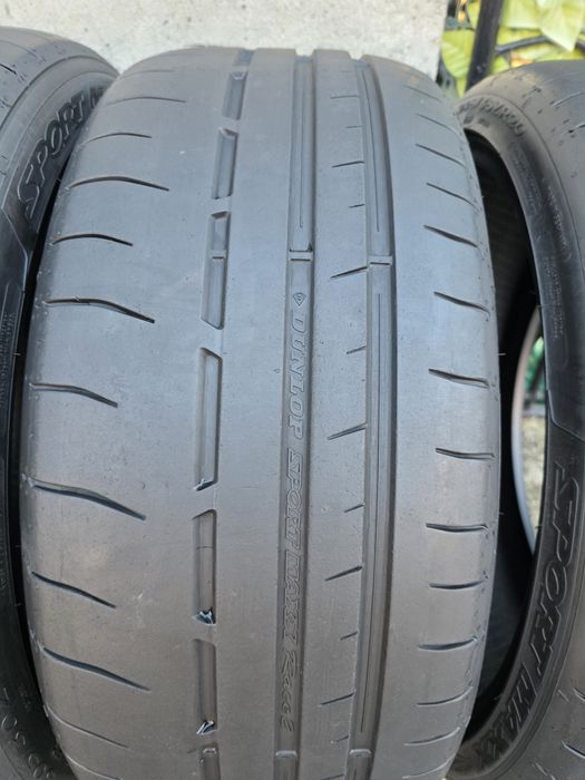 Vând patru anvelope de vara dunlop  305 30 20 cu 245 35 20