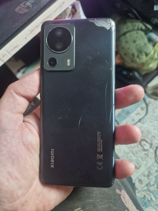 Продам xiaomi 13 lite