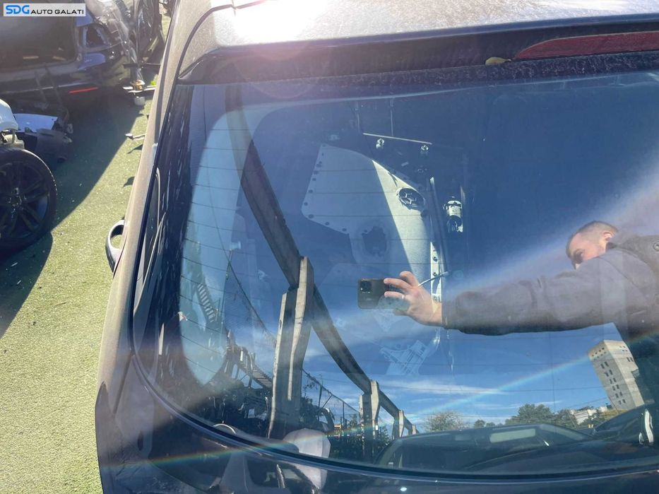 Luneta Geam Sticla de pe Hayon Haion Portbagaj Volkswagen Golf 5 Plus 2004 - 2008 [C1070]