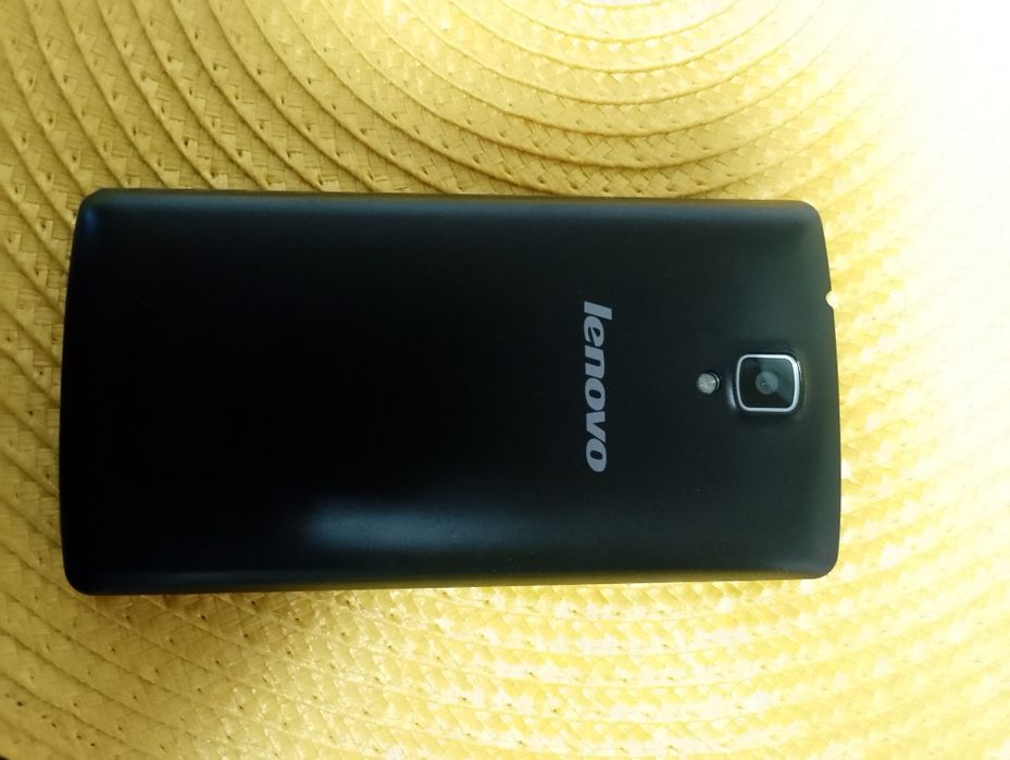Телефон Lenovo A1000