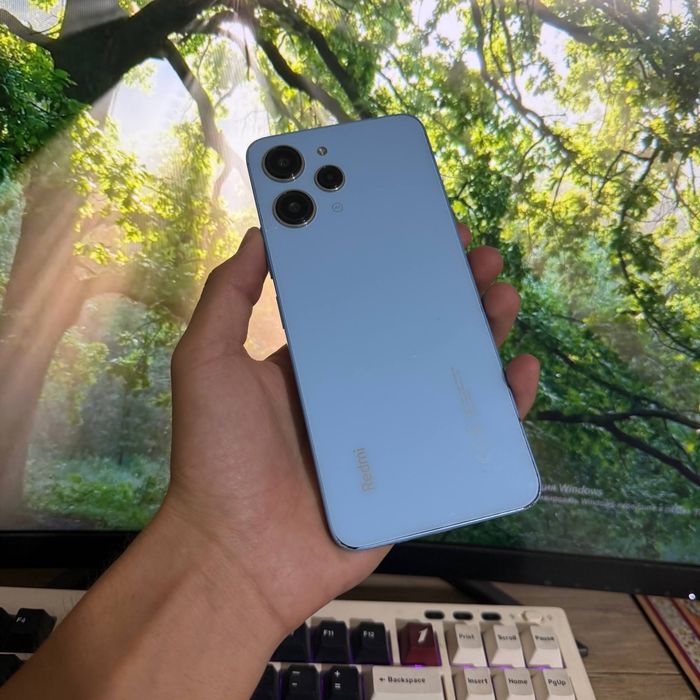 Redmi 12 smartfoni