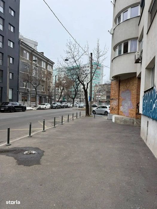 Apartament 2 camere spatios mobilat/utilat pe N. Titulescu