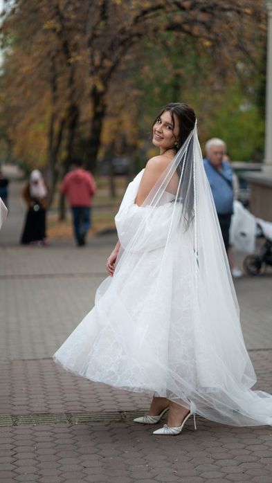 Платье свадебное