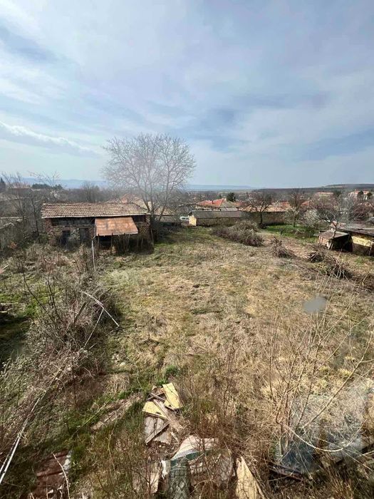 Продава се Къща в с. Макариополско, Област Търговище - 140 кв.м за 237 €/кв.м - Снимка #2