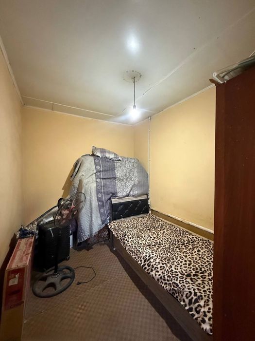 Uy Sotiladi srochniy!!!