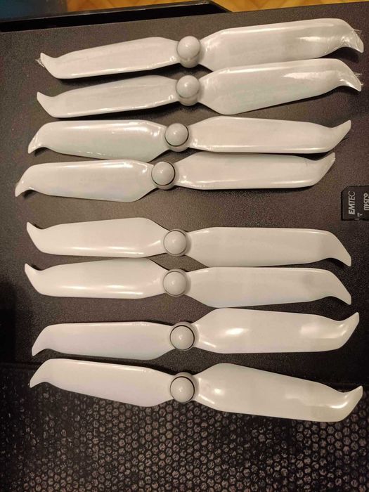 Дрон DJI Phantom 4 Pro+ V2.0