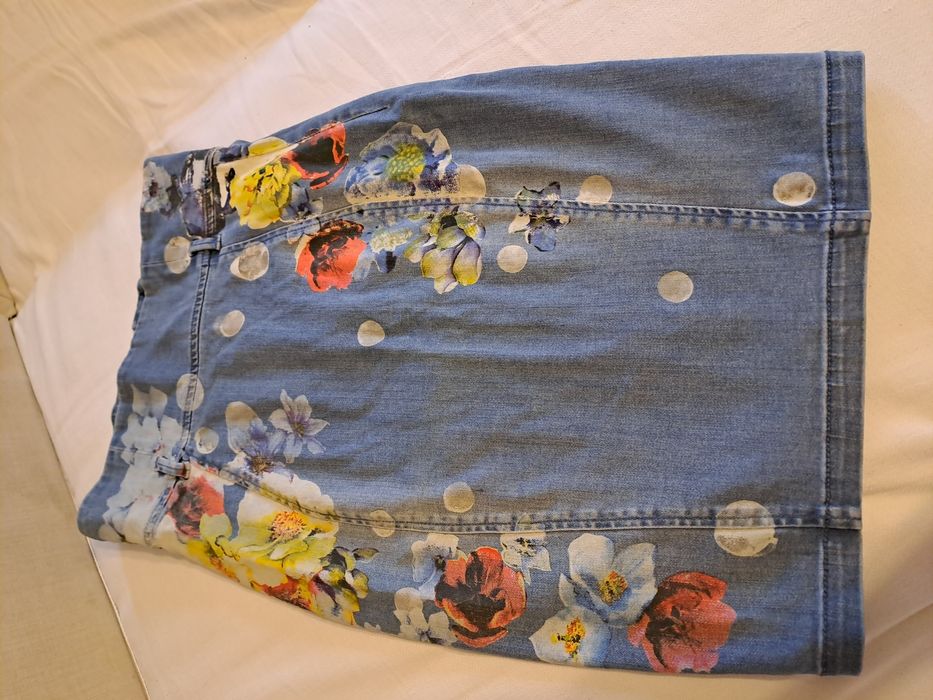 Miss Sixty Уникална нова пола Размер S