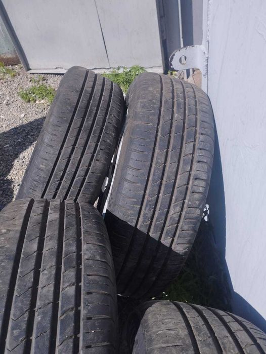 Продам колеса на Камри 40