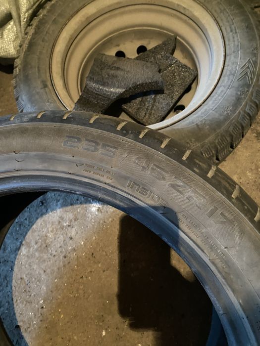 Продам покрышки 2шт