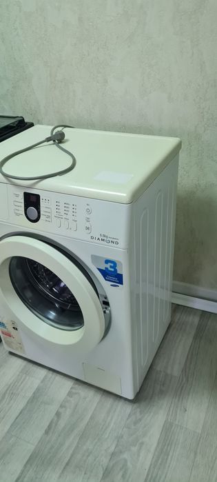 Продам стиральную машину