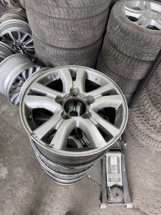 Продам родные диски на крузак 100