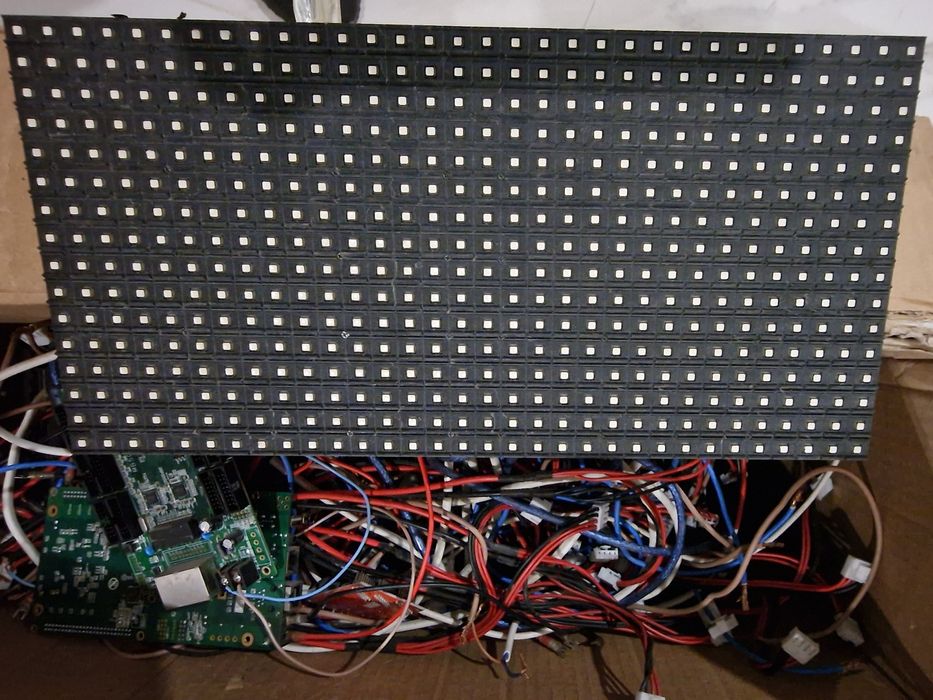 Лэд дисплей продается Led