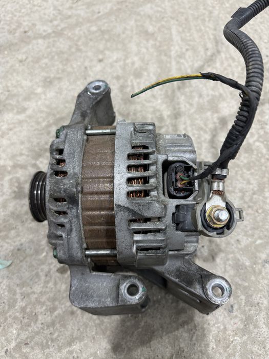 Гениратор на Maza Ford