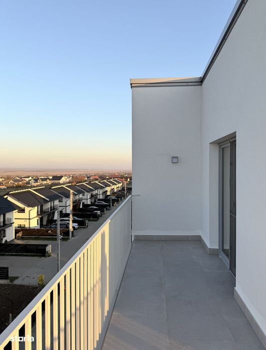 Penthouse de lux 160 mp mobilat de închiriat bloc nou Ipotești,Suceava