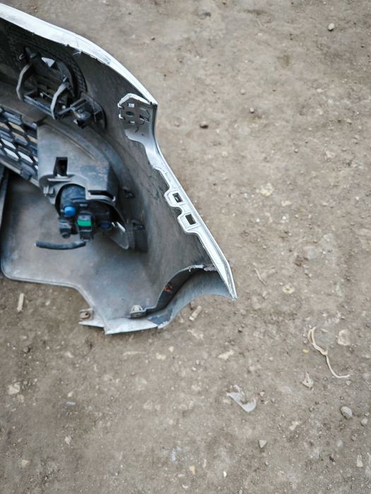 Оборудвана предна броня Audi A4 B8 8K S-line RS ршетка отвори за партр