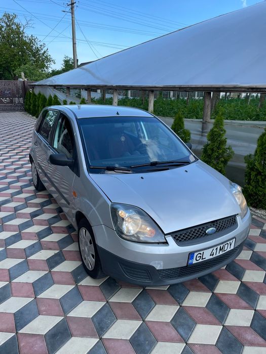Ford Fiesta 2006 | 1.3 Benzină | 112.000 km