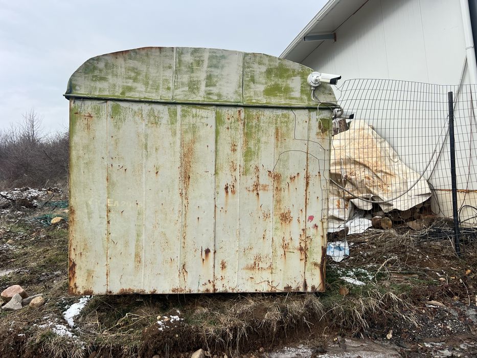 Фургон строителен фургон