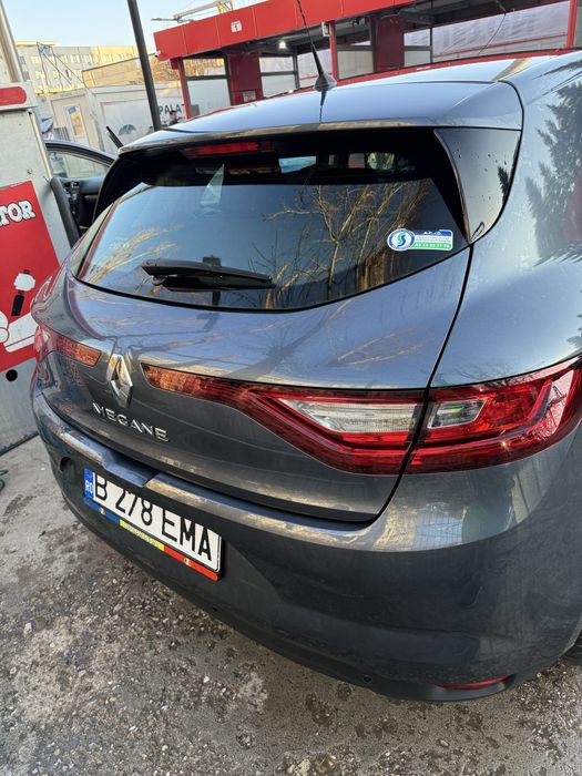 Vand Renault Megane 4,an 2020,motor 1.5 diesel ,automat