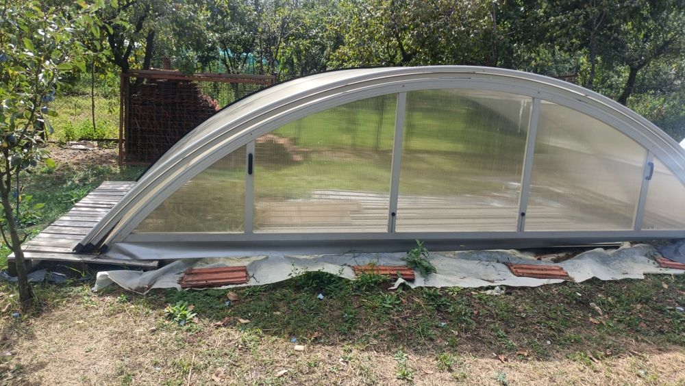 Acoperiș retractabil pentru piscina ALUKOV