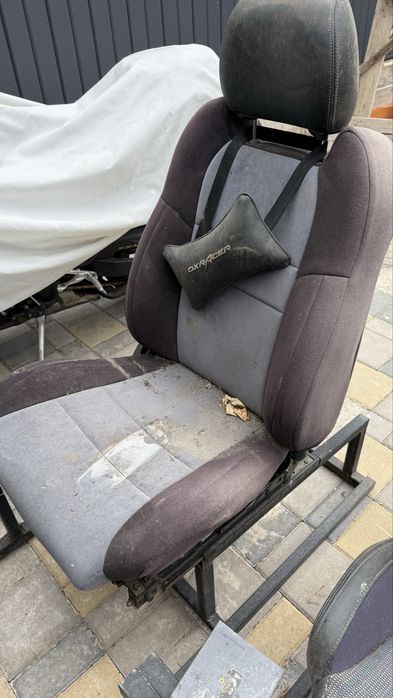 Сиденья машина subaru